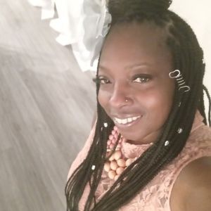 Meet your Posher, Deanna